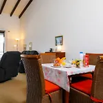 Апартаменты Residenza Miralago Apt-a10 By Interhome *