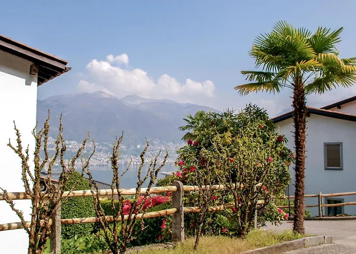 Apartment Apartment Residenza Miralago Apt-A10 By Interhome