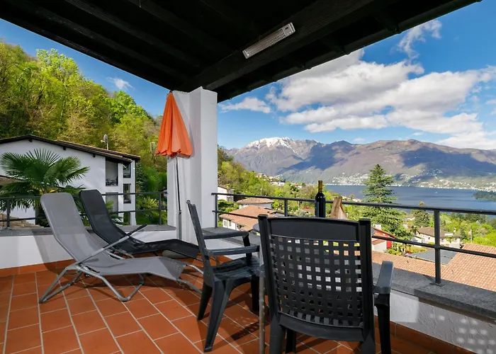 Apartment Apartment Residenza Miralago Apt-A10 By Interhome